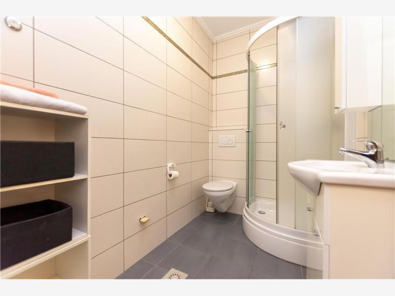 Apartmani Livajic Duce Luaran gambar