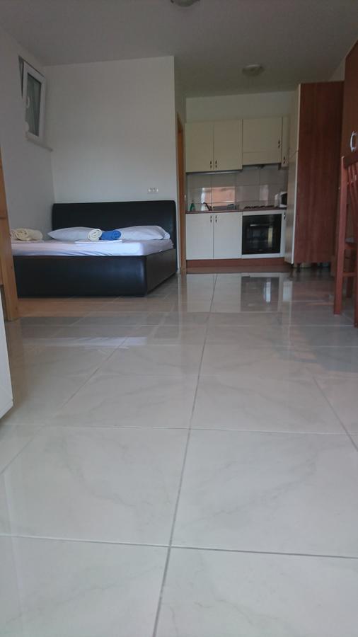 Apartmani Livajic Duce Luaran gambar